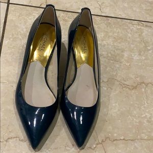 Michael Kors navy color shoes